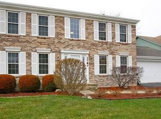 1787 Denison Rd, Naperville, IL 60565