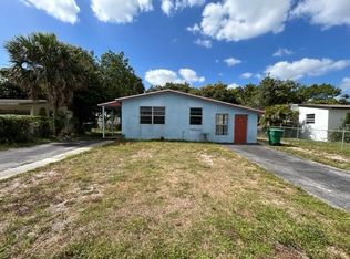 3360 NW 9th St, Lauderhill, FL 33311