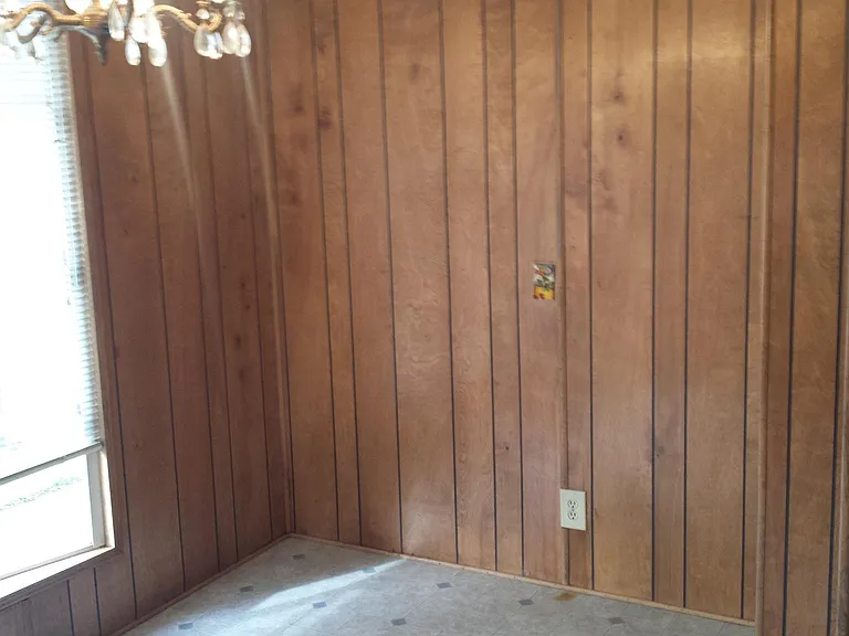 1933 Harbor Dr — Photo 7