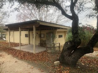 1802 Jonas Dr #B, Kerrville, TX 78028