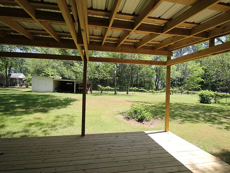 1004 Anderson Rd S — Photo 54