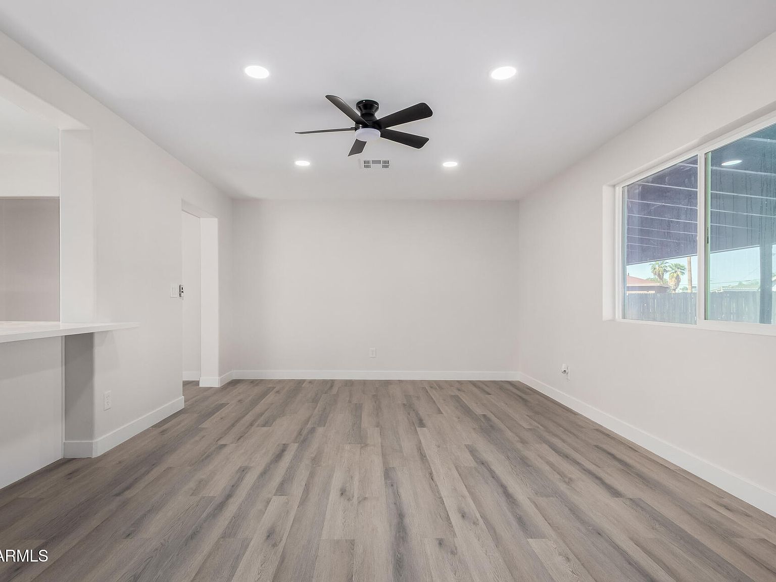 5706 W Sells Cir — additional photo 4