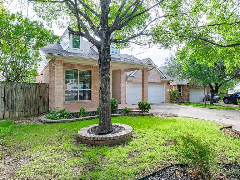 2009 Maize Bend Dr — Photo 2