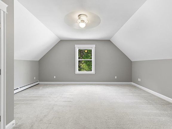 2nd image of 102 Orchard Rd