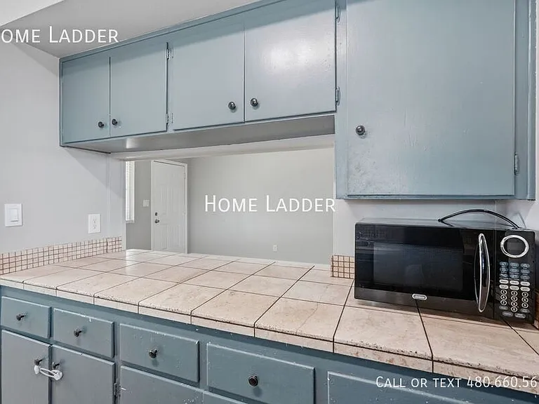 6747 N 26th Ave #3 — Photo 11