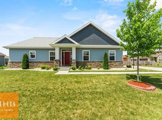 378 Bella Way, Sun Prairie, WI 53590