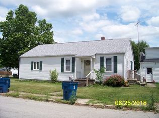 1011 S Water St, Jonesboro, IN 46938