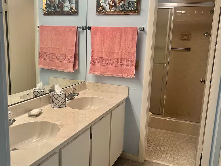 7831 Willow Spring Dr #524 — Photo 20