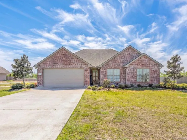 449 First Pentecostal Church Rd, Longville, LA 70652