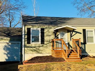 1940 Stedman Ct, Saint Louis, MO 63114