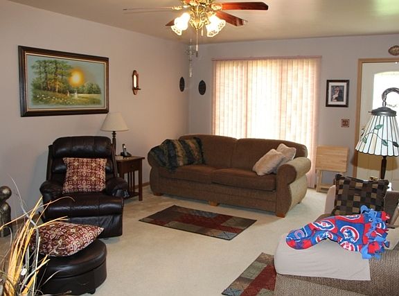 5th image of 1409 Macarthur Dr