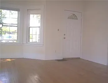 216 Norfolk St — Photo 14