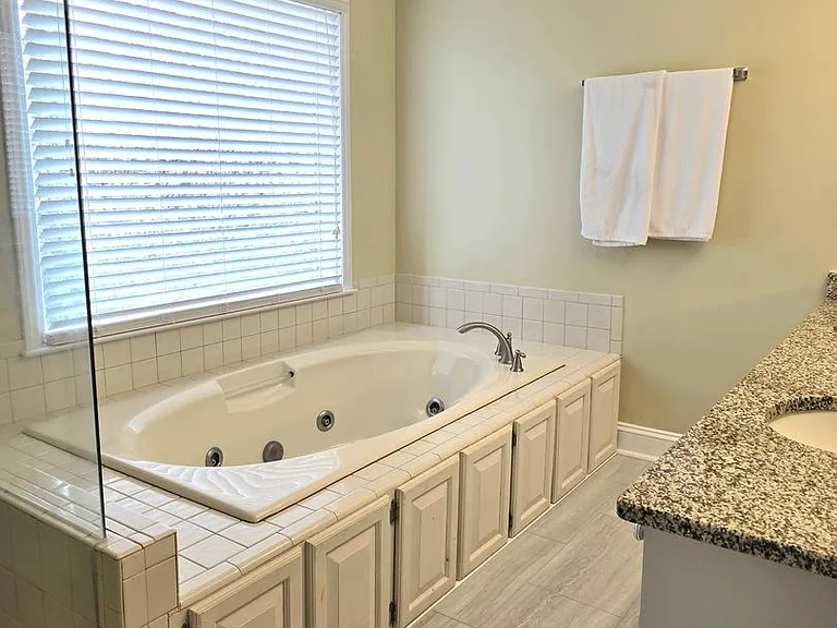 142 Cottontail Ln SE — Photo 10
