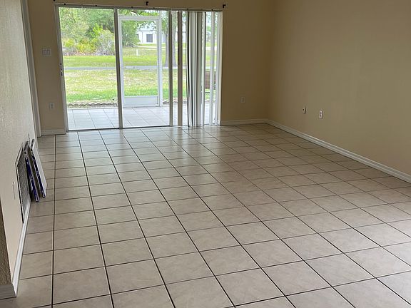 2nd image of 26392 Explorer Rd #B