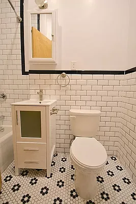 Rented by REAL New York | media 5