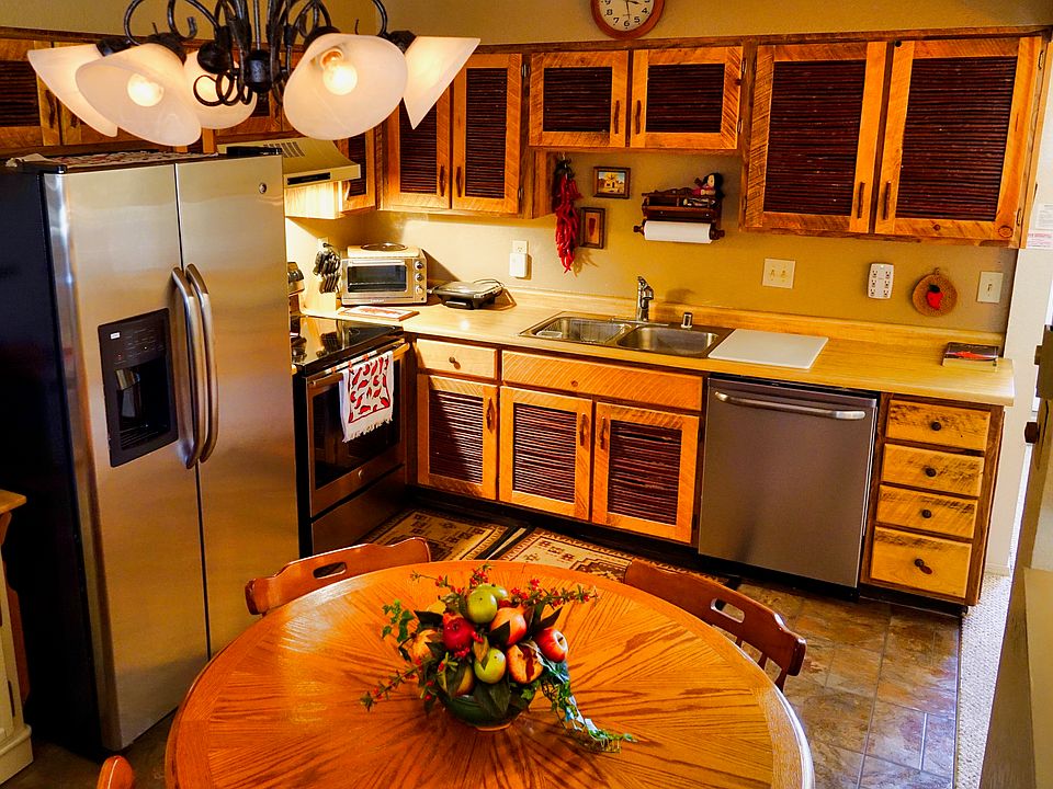 NM Red Willow cabinets