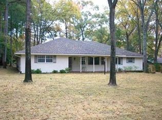 1610 Centenary Dr, Longview, TX 75601