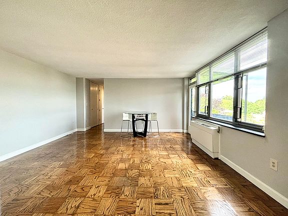 4th image of 125 Trapelo Rd APT 36