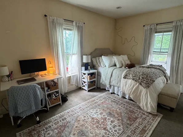 25 Lothrop St #1, Brighton, MA 02135