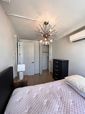 5th image of 2706 Snyder Ave #401