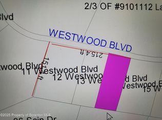 12-14 Westwood Blvd, Gouldsboro, PA 18424