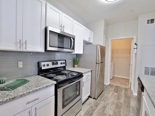 Village at Potomac Falls Apartment Homes | 20576 Idle Brook Ter, Sterling, VA