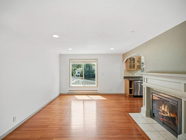1742 S Shelton St — Photo 5