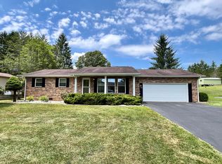 104 Dunbar Ave, Beckley, WV 25801