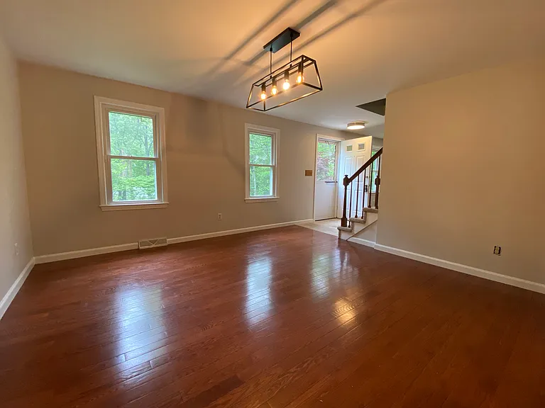 336 Cedar St — Photo 14