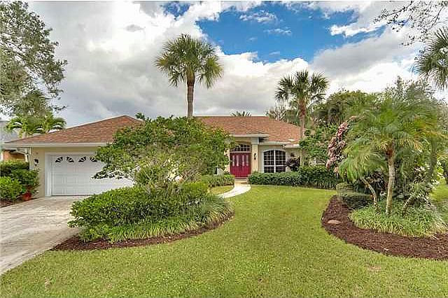 1st image of 1802 SW Oakwater Point