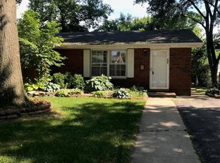 809 E 2nd St, O'Fallon, IL 62269