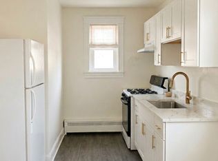 201 4th St, Lakewood, NJ 08701