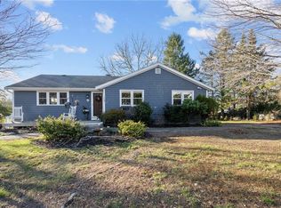 1465 Crandall Rd, Tiverton, RI 02878