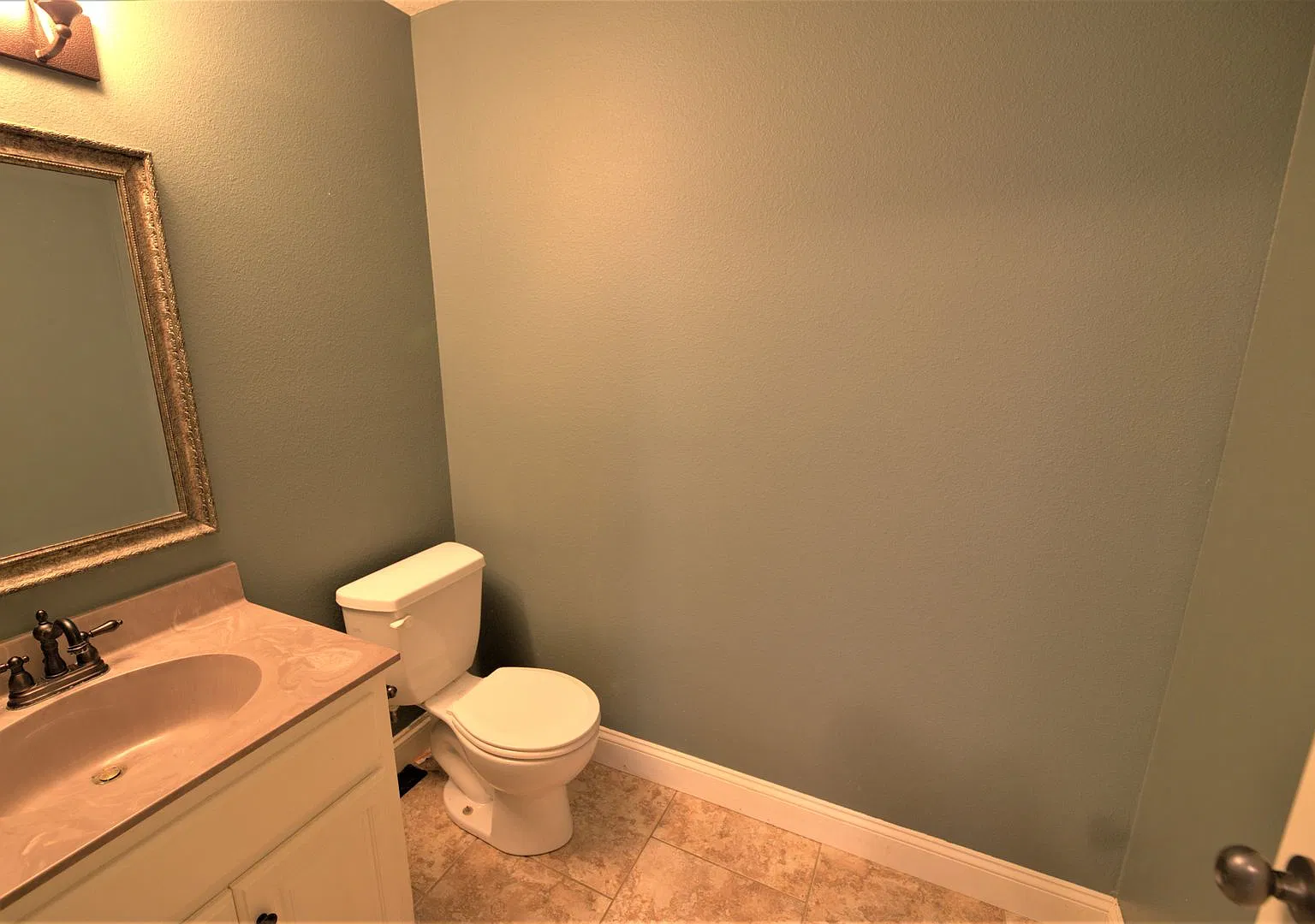 Spacious Ozark Home with Two Living Areas & Fenced Backyard — Photo 4