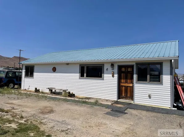 610 Apex Ln, Challis, ID 83226