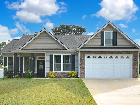 846 Ashton Ridge Rd, Inman, SC 29349