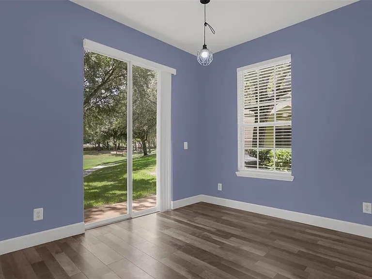 740 Ashworth Overlook Dr #B — Photo 5
