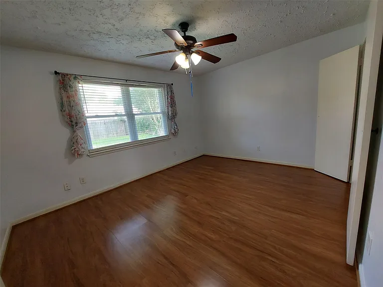 3807 Quiet Place Dr — Photo 8