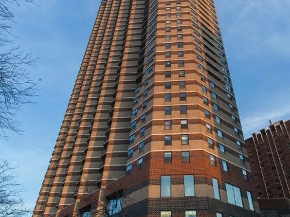 3660 N Lake Shore Dr APT 513, Chicago, IL 60613