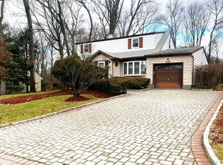 40 Spring Hill Ter, Spring Valley, NY 10977