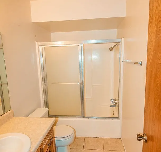 201 Jardin Ct — Photo 12