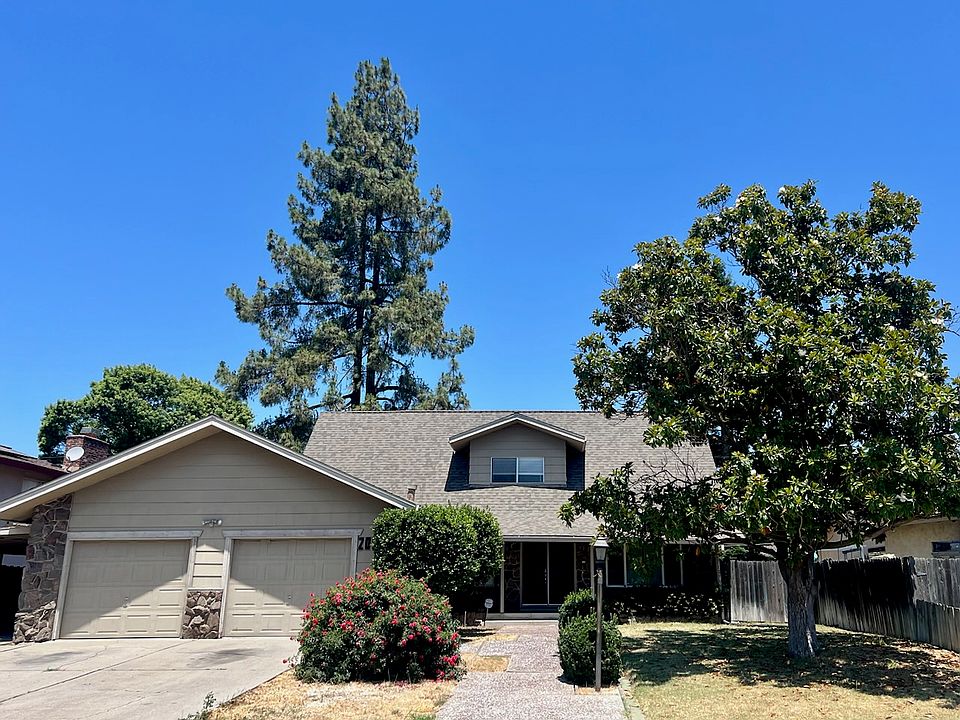 1st image of 2053 W Paloma Ave