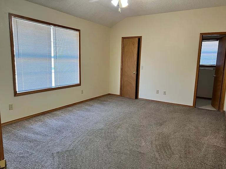 1411 Par Rd #B — Photo 10