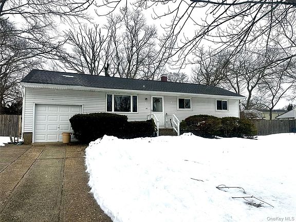 2nd image of 65 Rock Road