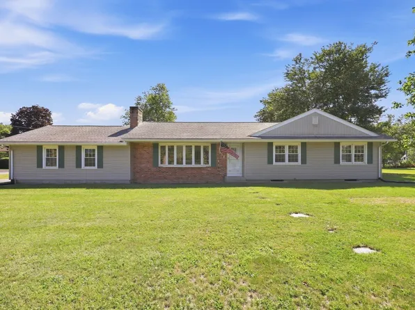951 Tinkham Rd, Wilbraham, MA 01095