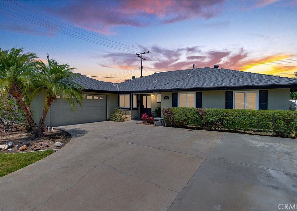 1st image of 1049 El Mirador Dr