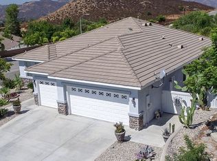 35493 Veranda Cir, Wildomar, CA 92595