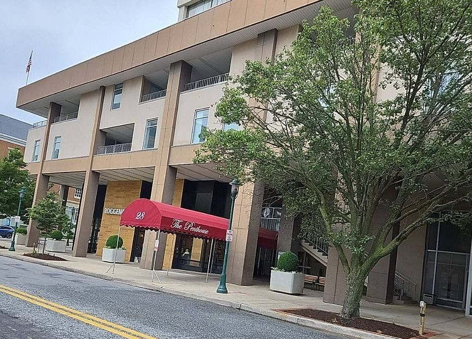 2nd image of 28 Allegheny Ave Suite 1308