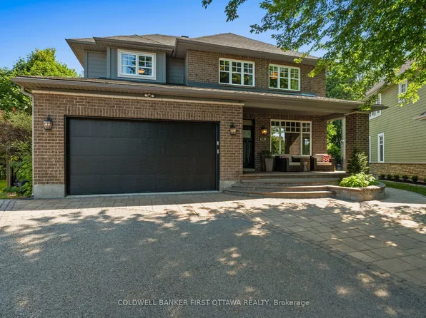 58 Ironside Ct, Ottawa, ON K2K 3H6