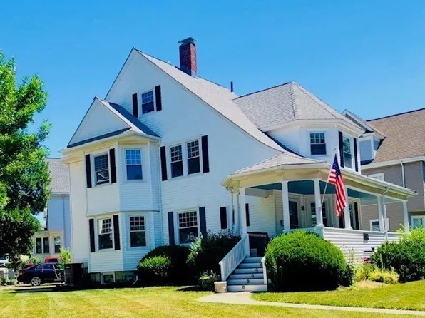 1021 South St, Roslindale, MA 02131